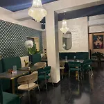 Lejlighedshotel Antico Palazzo Del Corso By Dardano Mirto Crosia