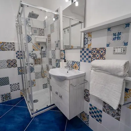 Aparthotel Antico Palazzo Del Corso By Dardano *