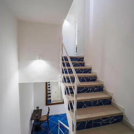 Antico Palazzo Del Corso By Dardano *