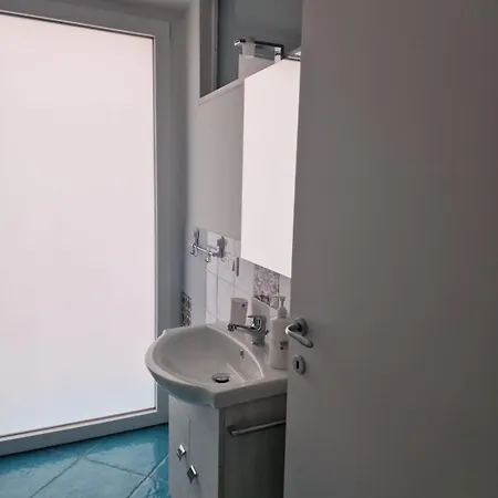 Apartmanhotel Antico Palazzo Del Corso By Dardano 3*