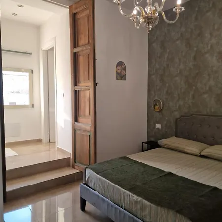 Antico Palazzo Del Corso By Dardano 3* Mirto Crosia