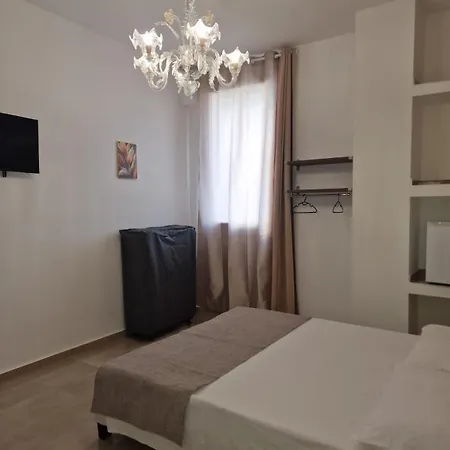 Antico Palazzo Del Corso By Dardano Apart Otel