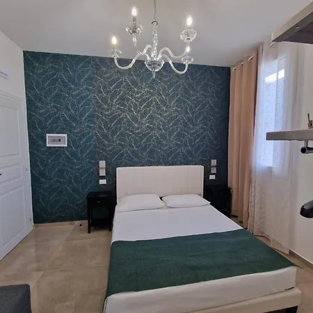 Apartmanhotel Antico Palazzo Del Corso By Dardano Mirto Crosia