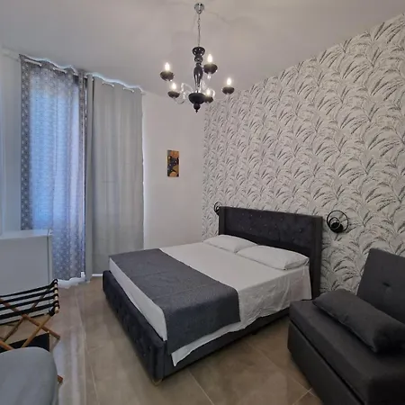 Antico Palazzo Del Corso By Dardano Apartmanhotel