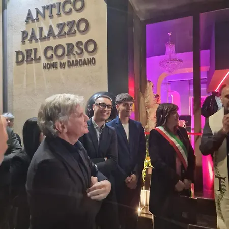 아파트호텔 Antico Palazzo Del Corso By Dardano 3*