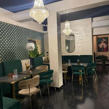 아파트호텔 Antico Palazzo Del Corso By Dardano 미르토 크로시아