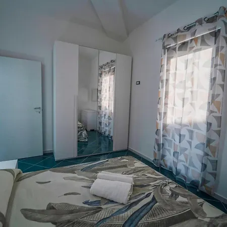 Antico Palazzo Del Corso By Dardano Apartmanhotel