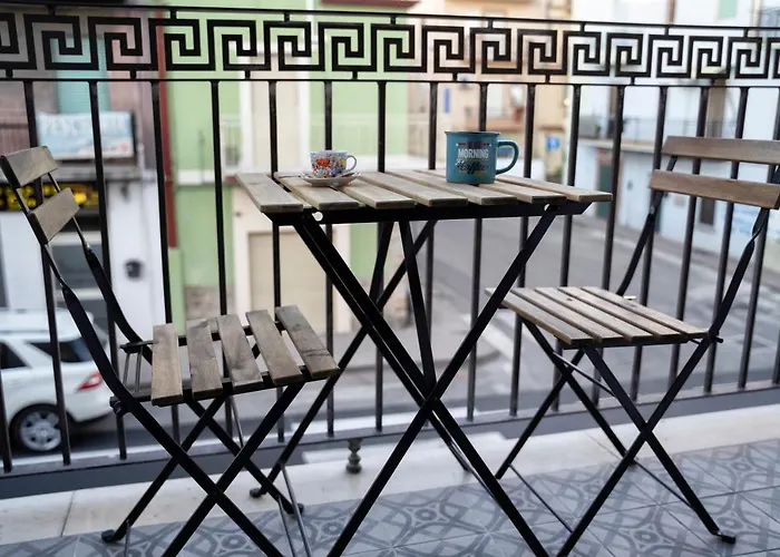 Antico Palazzo Del Corso By Dardano מירטו קרוזיה