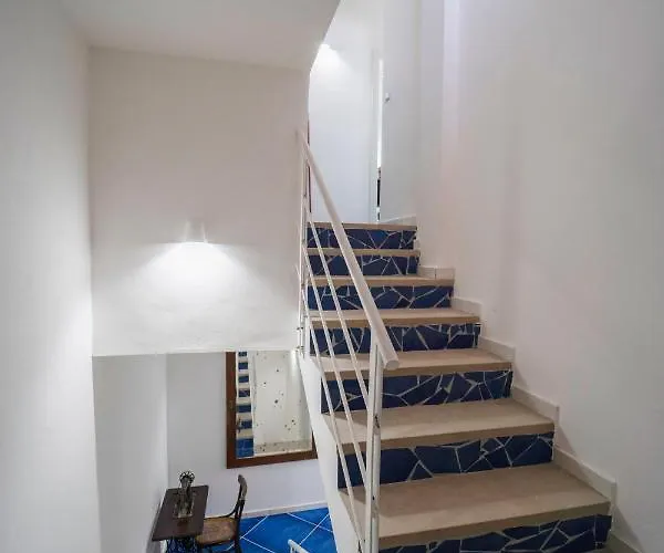 Antico Palazzo Del Corso By Dardano 3*