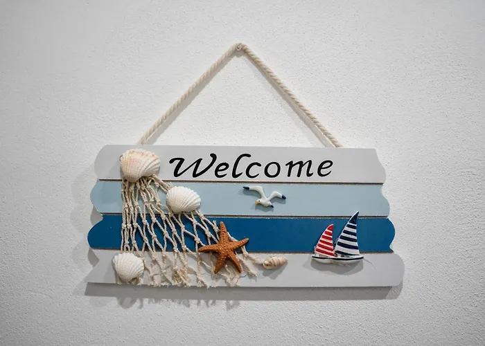 Antico Palazzo Del Corso By Dardano