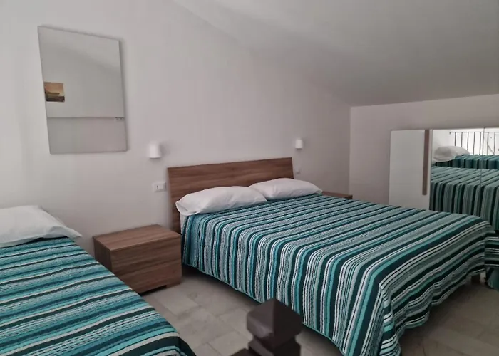 Antico Palazzo Del Corso By Dardano מלון דירות 3*