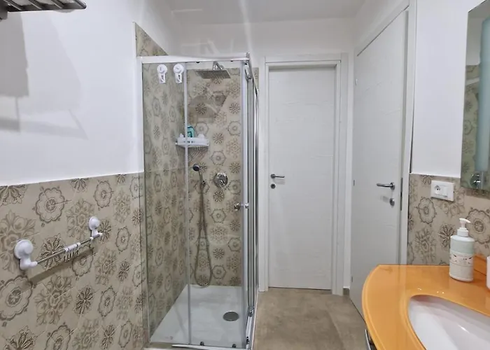 Antico Palazzo Del Corso By Dardano מלון דירות 3*