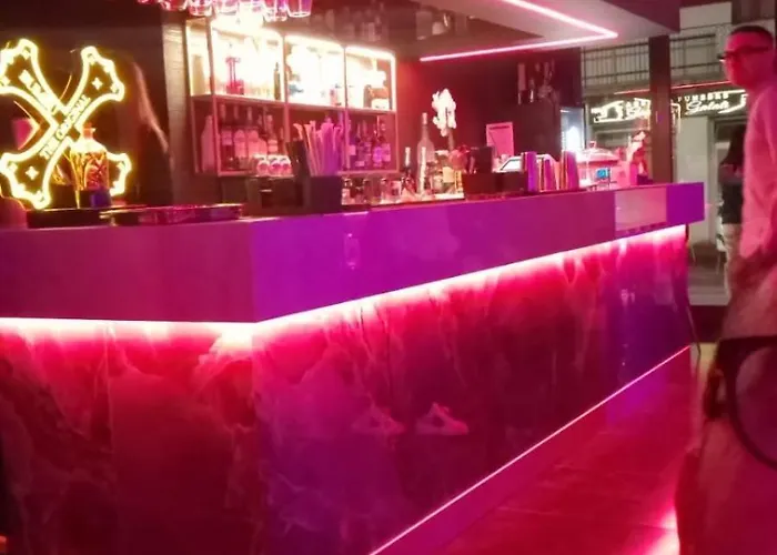 Antico Palazzo Del Corso By Dardano