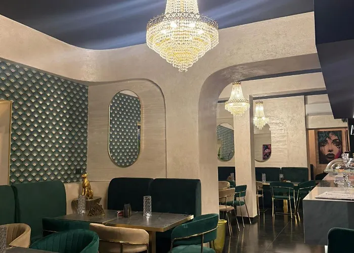 Antico Palazzo Del Corso By Dardano מלון דירות